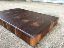 Load image into Gallery viewer, 18x14x2” Beautiful Solid Walnut End Grain Handmade Butcher Block Cutting Board - 1 Year Warranty